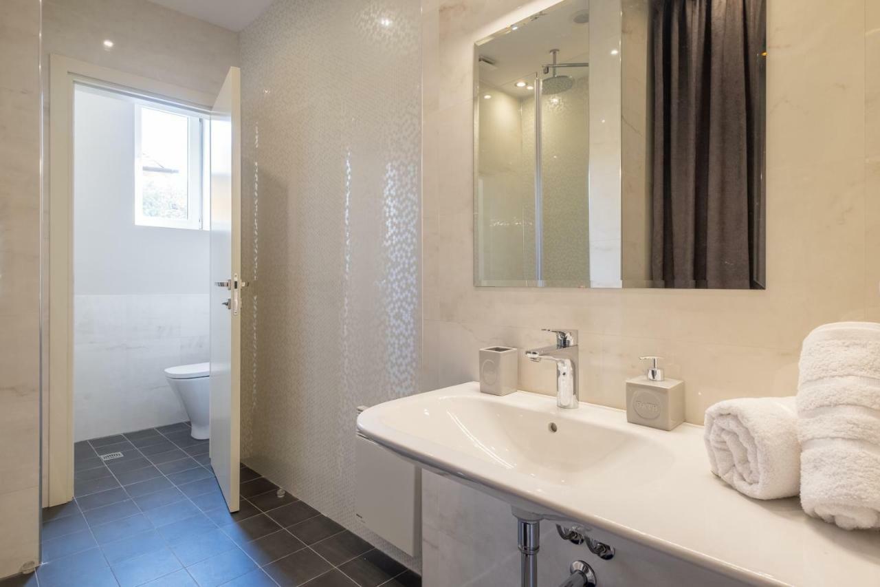 Apartment Cozy 3-Bedroom With Stylish Comfort And Chic Decor Sofia